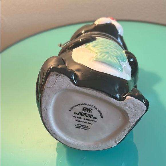 Boston Warehouse Cat Ceramic Jar with Fish Design - Picture 5 of 7